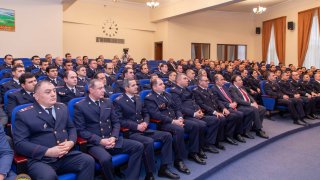 Председатель Следственного комитета РА Артур Погосян представил сотрудникам Комитета новоназначенных заместителей